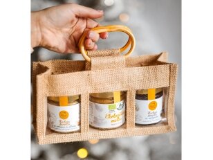 Bee products in jute bag (3 jars)