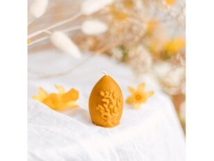 Beeswax candle "Easter egg with twig"