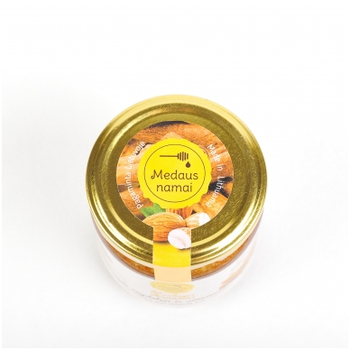Medaus skanėstas su migdolais ir cinamonu, 200 g 2